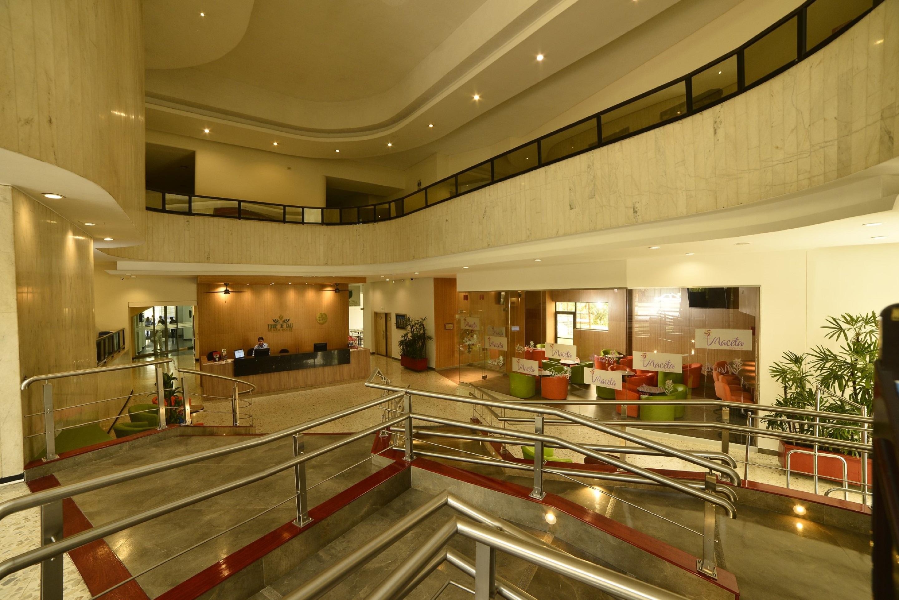 Torre De Cali Plaza Hotel Exterior photo