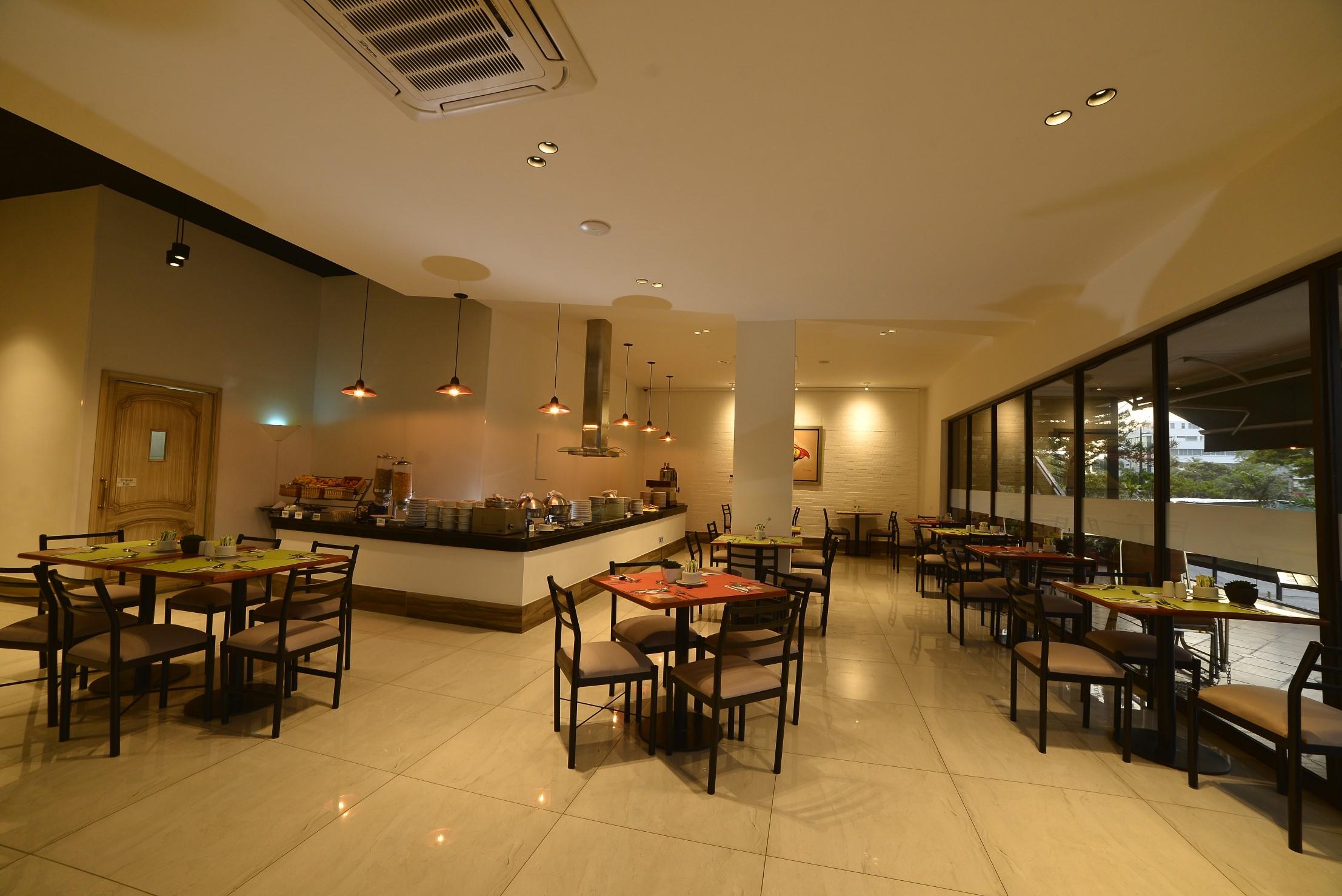 Torre De Cali Plaza Hotel Exterior photo